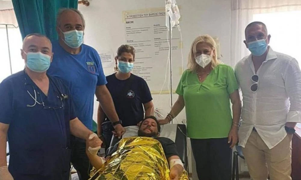 Χαλκιδική: Η απίθανη ιστορία της μπάλας που έσωσε από πνιγμό τον 30χρονο Ιβάν